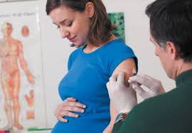Ο εμβολιασμός της εγκύου για κοκκύτη προστατεύει το μικρό βρέφος